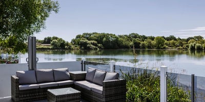 Chichester Lakeside Holiday Park Sussex